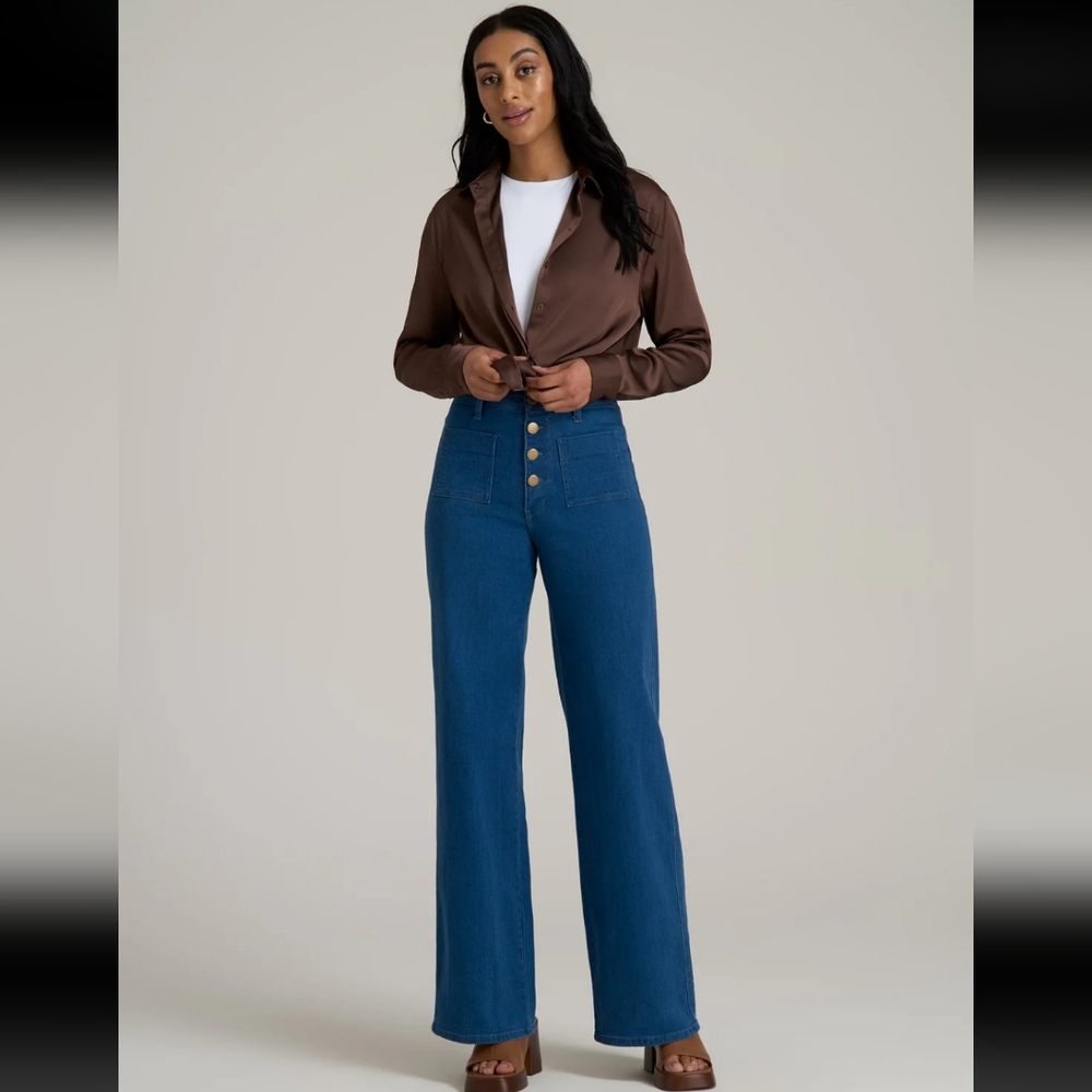 High-Waisted Blue Jeans